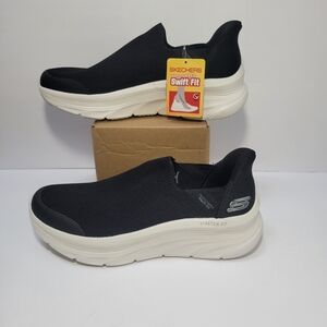 New Men's Black Skechers Size 10 Slip In Memory Foam Shoes